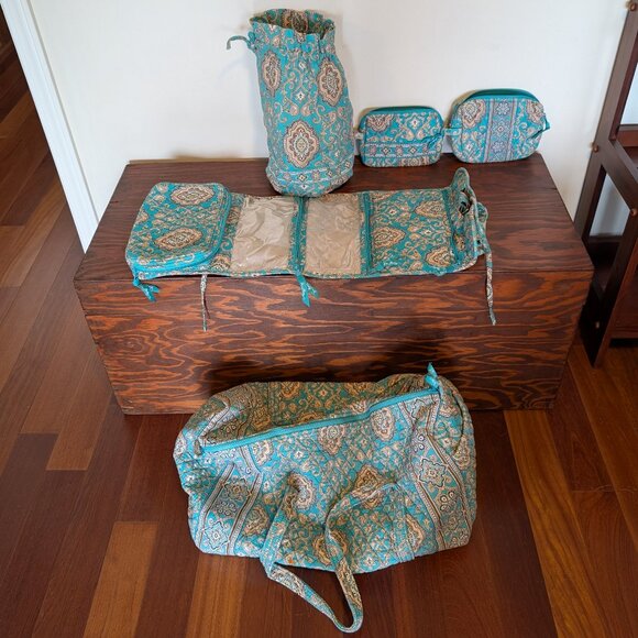 VERA BRADLEY Totally Turq 2010 Set of 5 Bags - Picture 1 of 16